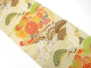 アンティーク　鶴に巻物・松・梅模様織り出し丸帯（着用可）